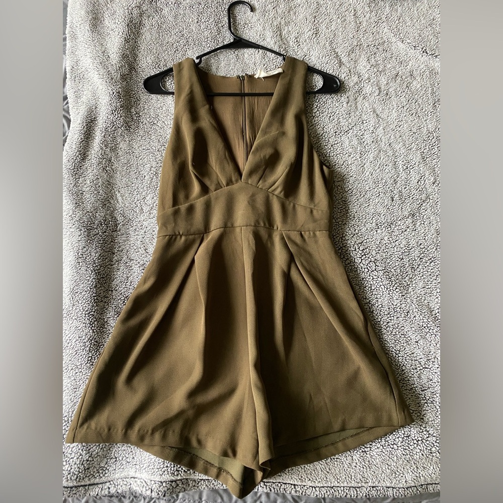 Victoria & Sophia Olive Romper